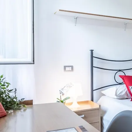Homeserra 2 Apartment Bologna